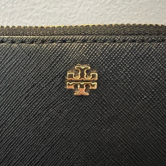Tory Burch - Small Black Wallet - Picture 8 of 10